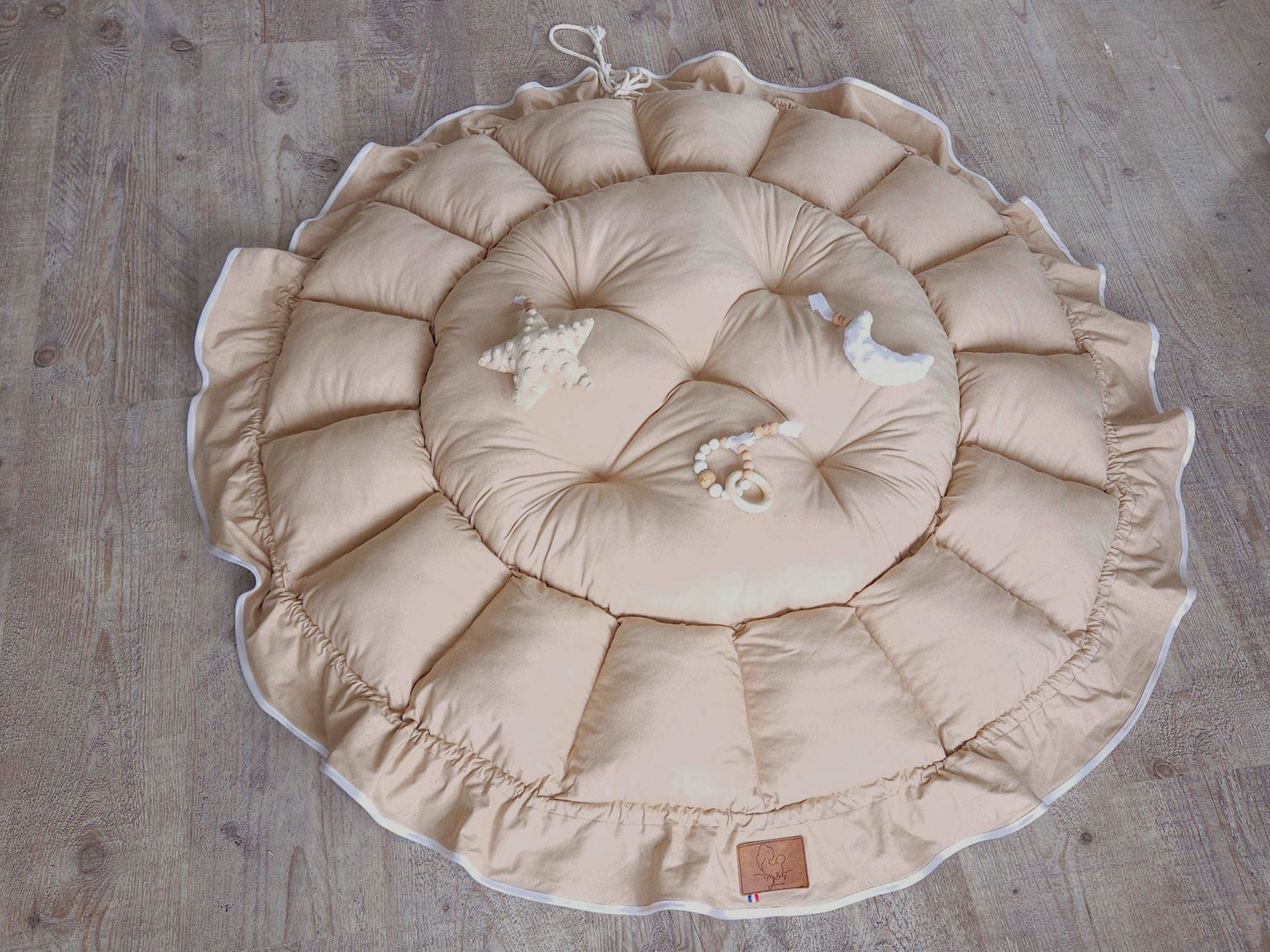Nid cocon - Tapis d'éveil 3 en 1 uni avec l'arche My Baby Avenue