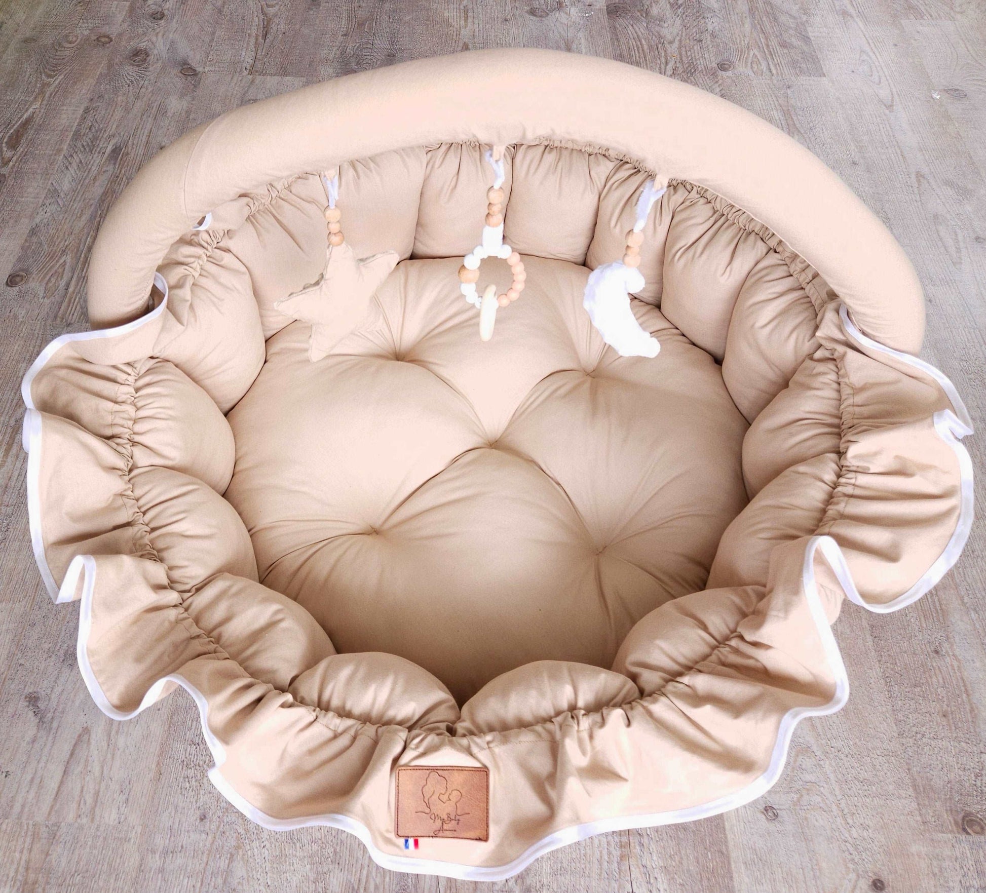 Nid cocon - Tapis d'éveil 3 en 1 uni avec l'arche My Baby Avenue