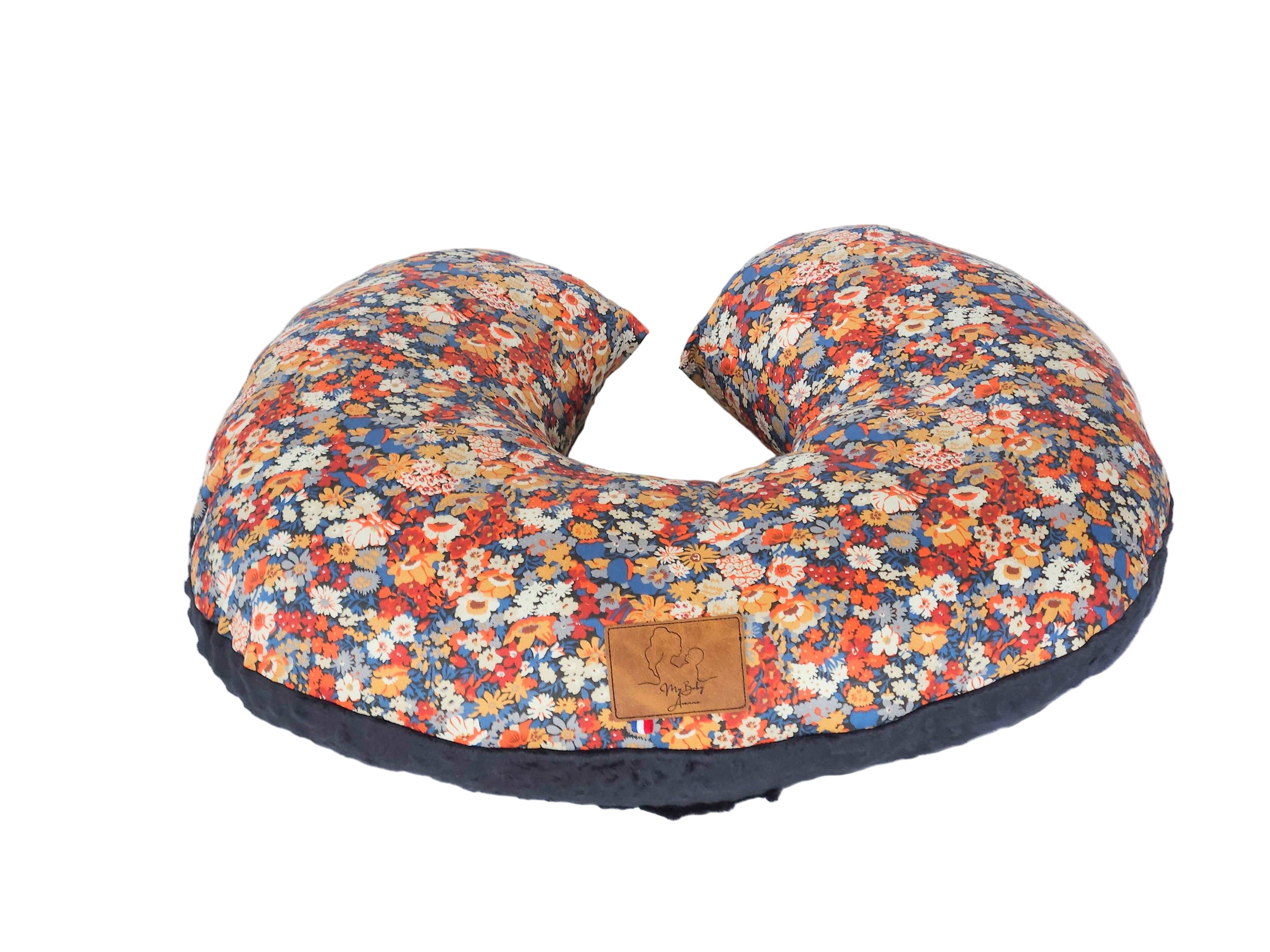 Coussin d’allaitement Liberty bleu nuit fait main My Baby Avenue