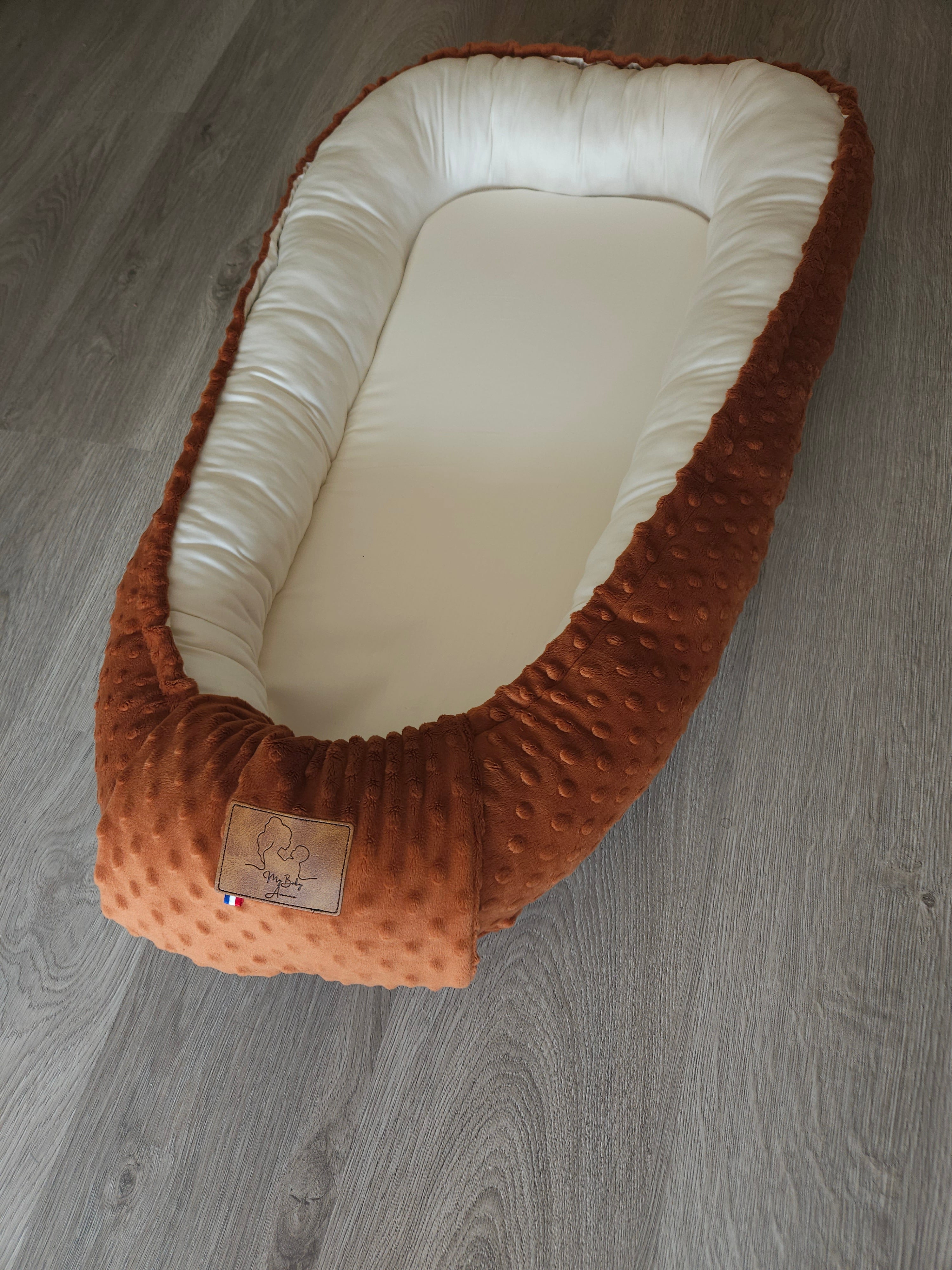 Réducteur de lit terracotta – Collection Essentiels – My Baby Avenue